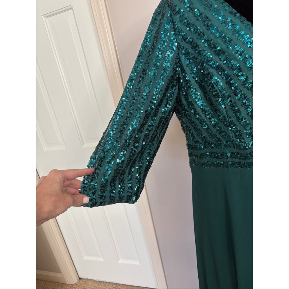 Sexy V Neck‎ A-Line Sequin Evening Dress Gown 3/4 Sleeve Green Size 20 - Picture 5 of 8